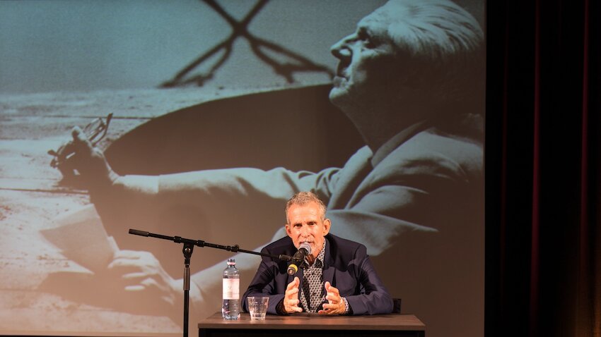 Ulrich Matthes erhält den 35. Erwin Piscator Aaward 2023 © Lothar Lenzen